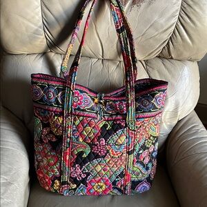 Vera Bradley Large Iconic Vera Tote Symphony In Hue EUC